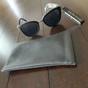 NWT Quay My Girl Cat Eye Sunglasses